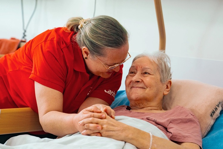 „Czasem nie trzeba nic mówić”. Ośrodki opieki&hellip;