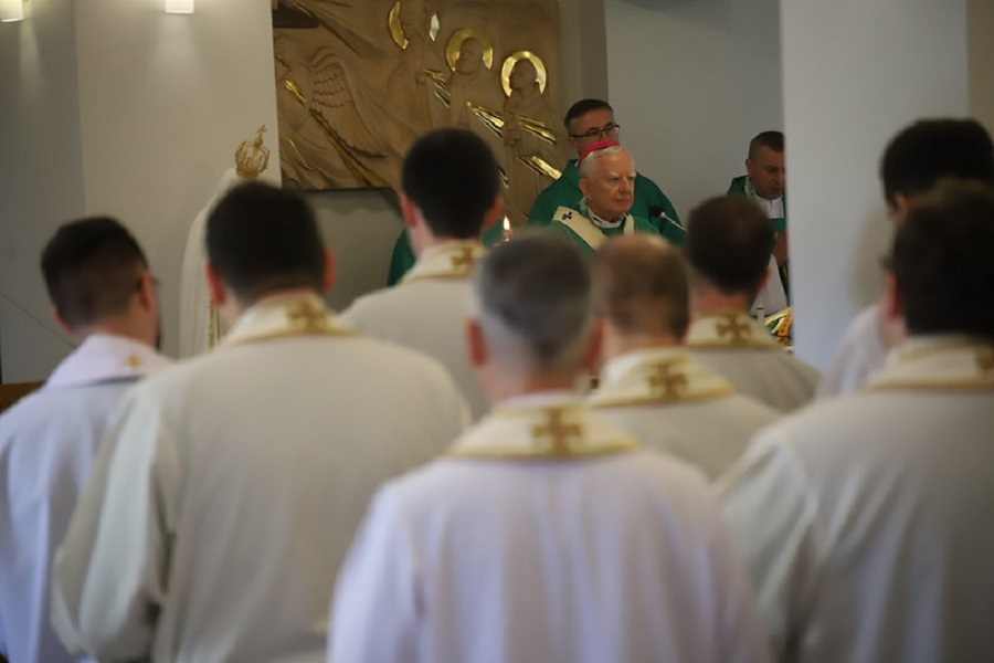 Abp Jędraszewski do młodych księży: nasze inicjatywy&hellip;