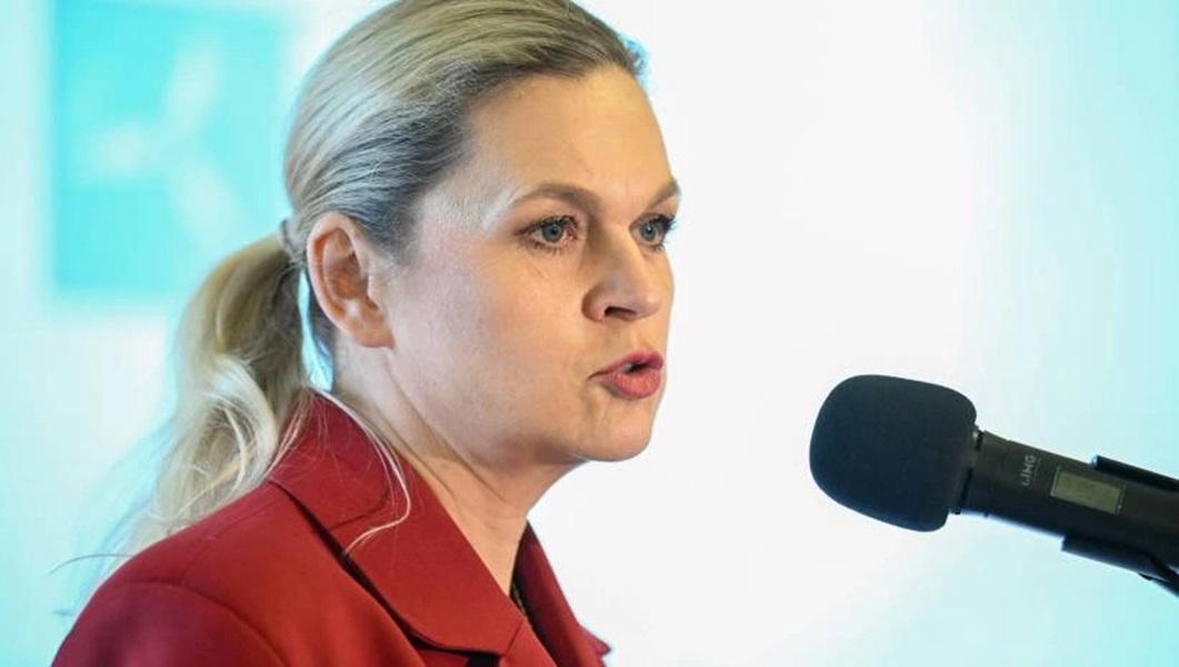 Przymus stał się faktem. „Edukacja zdrowotna”&hellip;